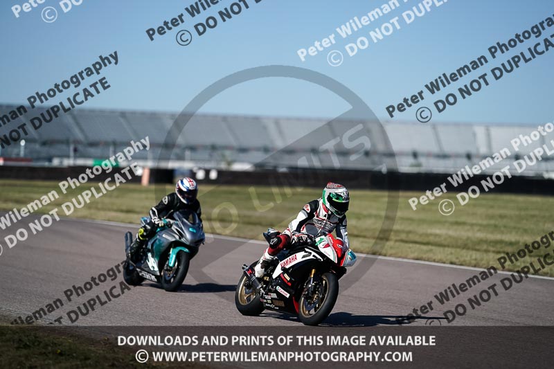 Rockingham no limits trackday;enduro digital images;event digital images;eventdigitalimages;no limits trackdays;peter wileman photography;racing digital images;rockingham raceway northamptonshire;rockingham trackday photographs;trackday digital images;trackday photos